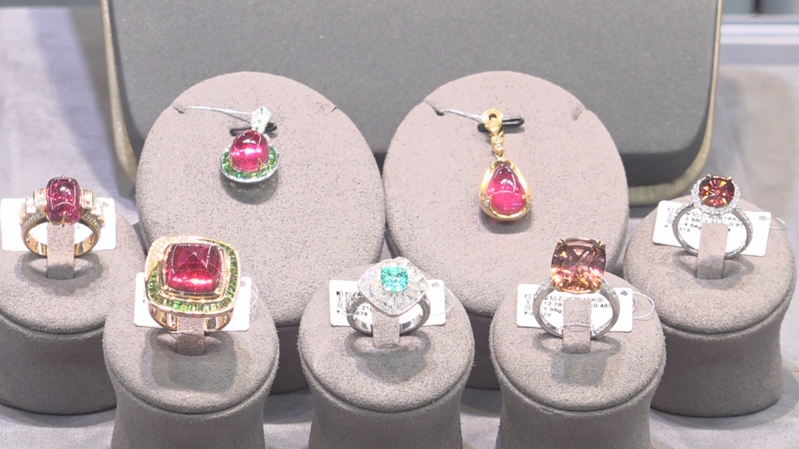 2025北京國(guó)際珠寶展釋放消費(fèi)新風(fēng)，洞見珠寶首飾零售新趨勢(shì)